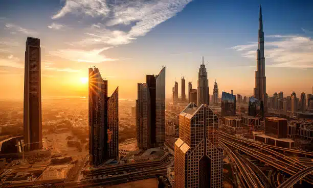 VAE e-facturatie verplichting 2026: tijdlijn, vereisten en impact voor bedrijven E-Invoicing Mandate in United Arab Emirates (UAE)